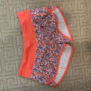 Lululemon Speed Short 2.5 inch